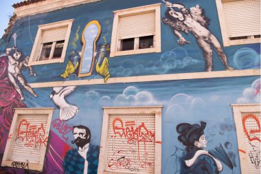 Portekiz eski kasaba Faro bir sokakta