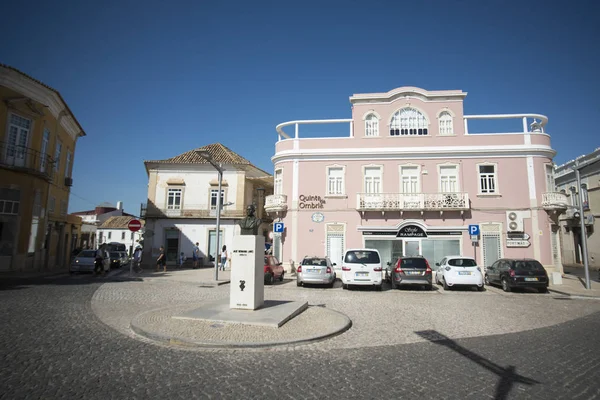 Город Лоле в Португалии — стоковое фото
