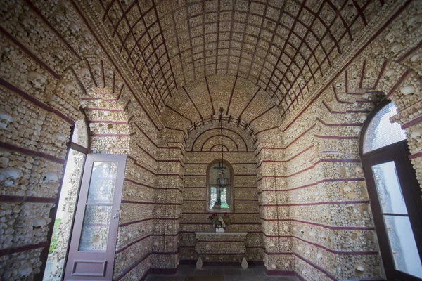 A capela dos Ossos na Igreja do Carmo em Portugal — Fotografia de Stock