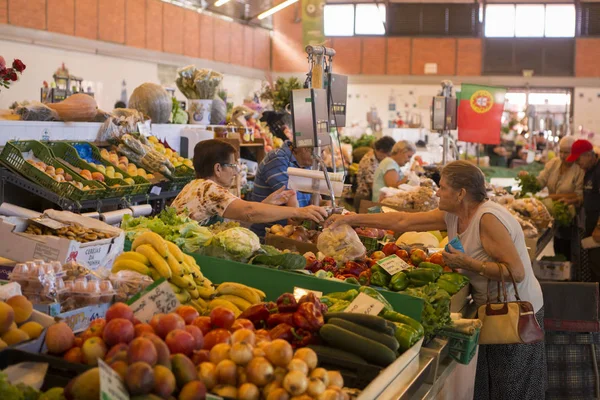 Mercado de alimentos en el casco antiguo de Olhao — Foto de Stock