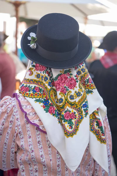 Tradicional baile potugese en el mercado de los sábados —  Fotos de Stock