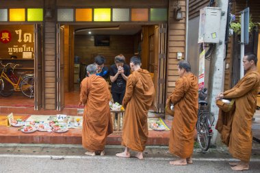 rahipler de eski şehir Chiang Khan sabah