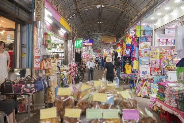 Le marché Tha Sadet dans la ville de Nong Khai en Thaïlande — Photo