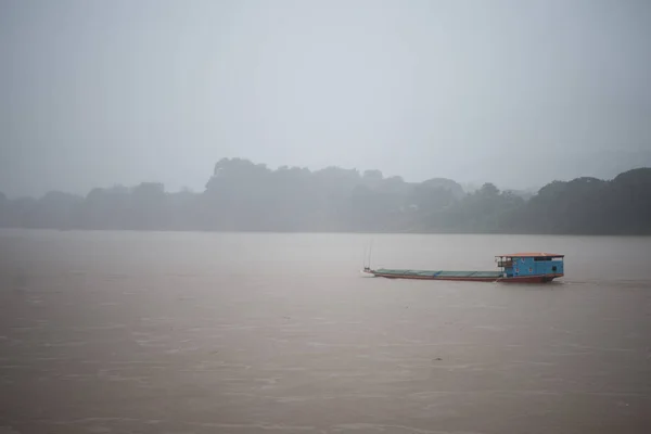 Mekong-folyó a város Chiang Khan, Thaiföld — Stock Fotó