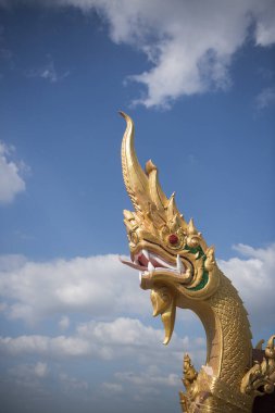 bir Phayanak veya Tayland Mekong Nehri Naga heykeli