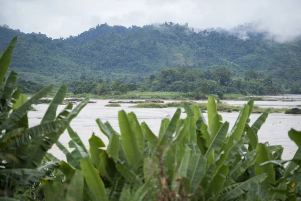 Paisagem do rio mekong na Tailândia — Fotografia de Stock