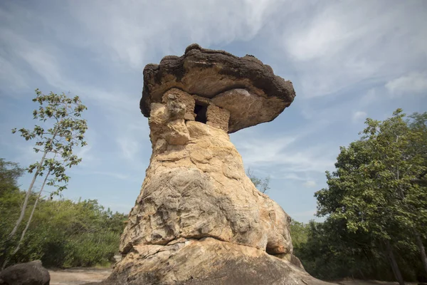 La grotte préhistorique et Stone Park en Thaïlande — Photo