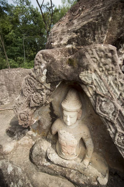 Доисторический парк пещер и камней в Таиланде — стоковое фото