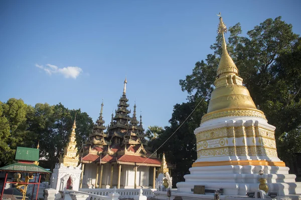 Храм Ват Шри Чум в Таиланде — стоковое фото