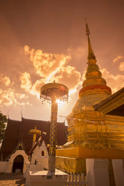 O Templo Wat Pongsanuk na Tailândia — Fotografia de Stock