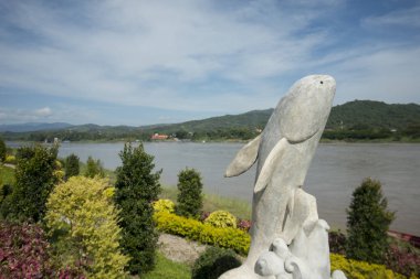 Mekong Dev yayın balığı Anıtı 