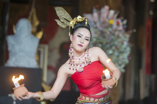 Show de danza tailandesa — Foto de Stock