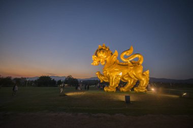 gün batımında singha Park'ta singha