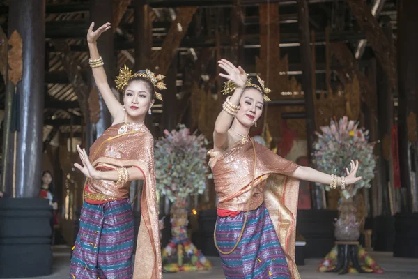 Show de danza tailandesa — Foto de Stock