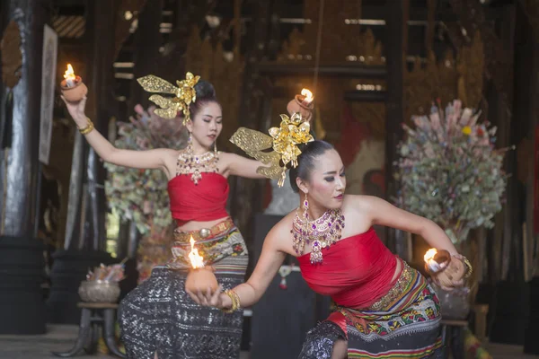 Show de danza tailandesa — Foto de Stock