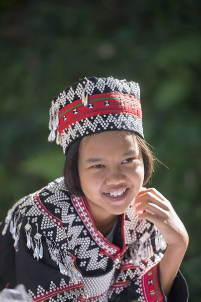 Ahka 丘の部族の女の子 — ストック写真