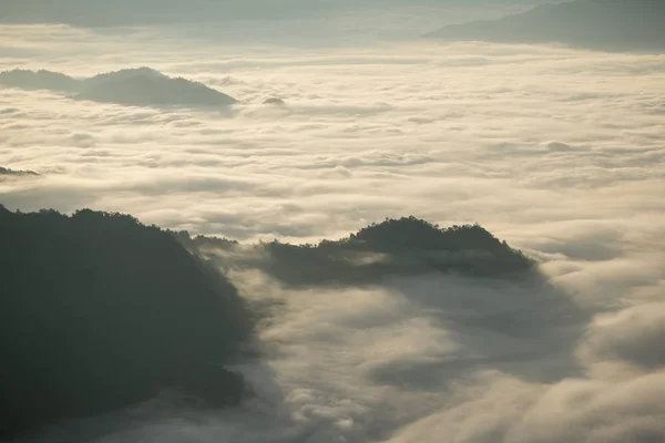 Scogliera di Phu Chi Fa — Foto Stock