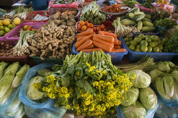 El mercado en la ciudad de Phonsavan — Foto de Stock