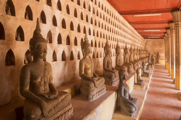 Wat Sisaket i staden av Vientiane — Stockfoto