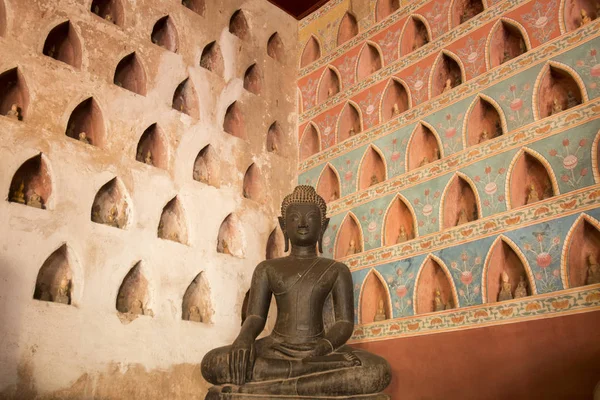 Wat Sisaket, na cidade de Vientiane — Fotografia de Stock