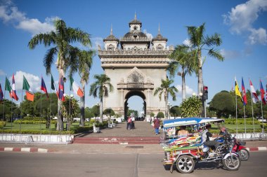 vientiane şehir patuxai kemer