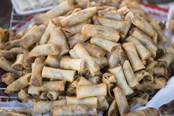 Spring rolls and traditional lao food — Stock Photo, Image