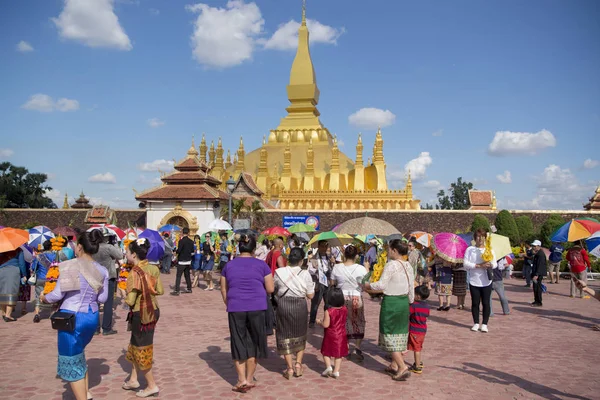 Gente en el Festival Pha That Luang —  Fotos de Stock