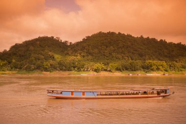 Mekong Nehri, laos