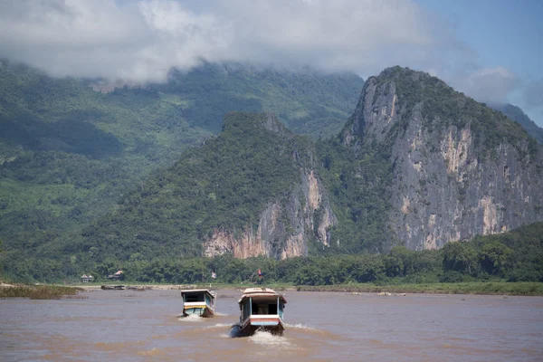 Laos luang prabang mekong — Stockfoto
