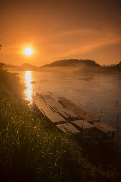라오스 루앙 피우는 메콩 강 — 스톡 사진