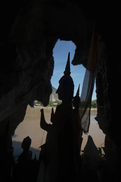 Buddha postavy v jeskyni Buddha — Stock fotografie