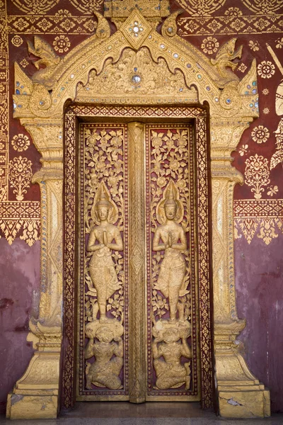 Wat Sensoukaram en la ciudad de Luang Prabang — Foto de Stock