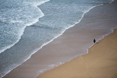Luz Köyü Portekiz Algarve adlı kumsalda