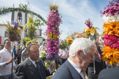 Paskalya alayı Festa das Tochas Flores Portekiz