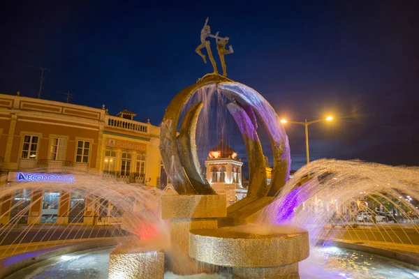 Loule eski şehir içinde markethall Çeşmede