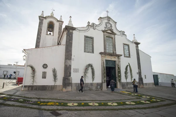 La procesión de Pascua Festa das Tochas Flores en Portugal — Foto de Stock