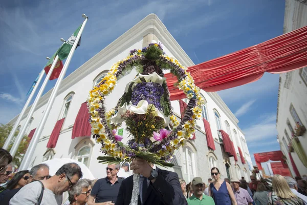 The easter procession Festa das Tochas Flores in Portugal — Stock Photo, Image