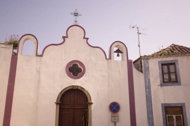 Monchique eski kasaba Portekiz kilisede