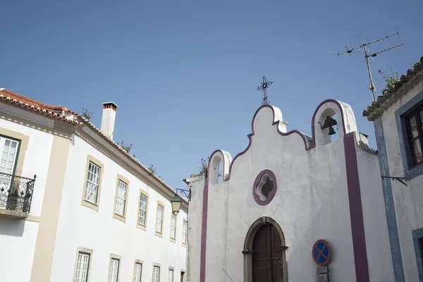 Εκκλησία για την παλιά πόλη του Monchique στην Πορτογαλία — Φωτογραφία Αρχείου