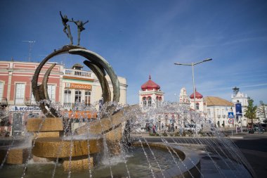 Loule eski şehir içinde markethall Çeşmede