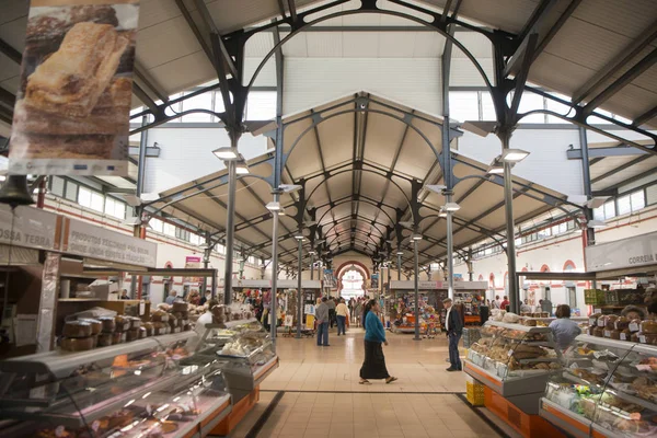 Il mercato nel centro storico di Loule in Portogallo — Foto Stock