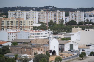 Kilise Convento de Santo Antonio Loule şehir içinde