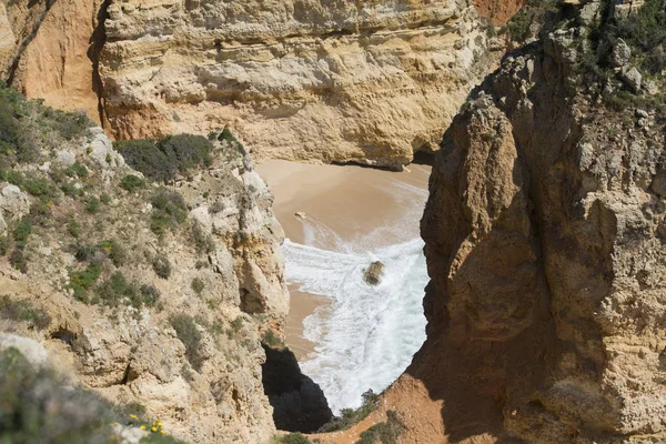 A landscape at the rocks of Ponta da Piedade in Portugal — Stock Photo, Image