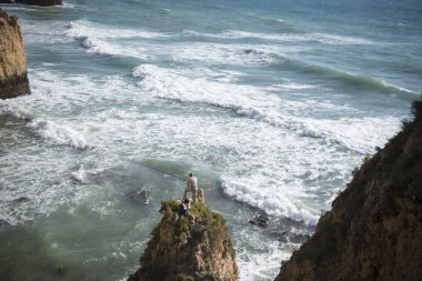 bir balıkçı kayalar, peyzaj 