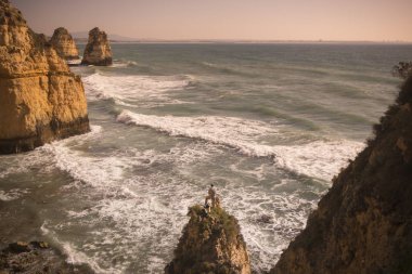 bir balıkçı kayalar, peyzaj 
