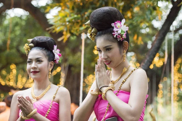 Traditionele Thaise Dans Tijdens Loy Krathong Festival Het Fort Rhesie — Stockfoto