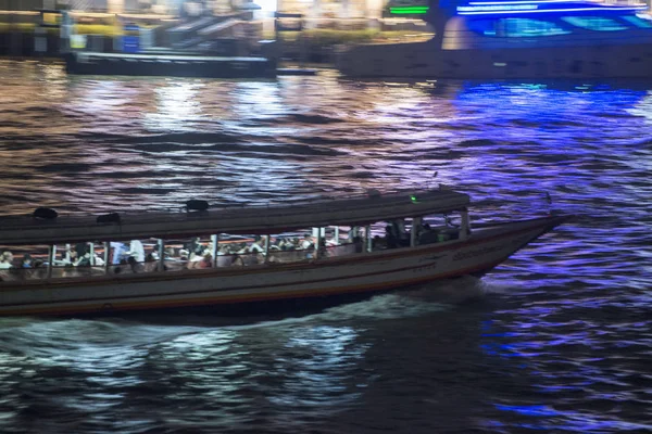 Tráfego Barco Rio Chao Phraya Cidade Bangkok Tailândia Tailândia Bangkok — Fotografia de Stock