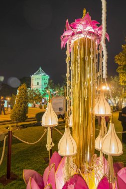 Fort Sumen Banglamphu Tayland Bangkok şehir Santichaiparakan Park'ta, Loy Krathong fener. Tayland, Bangkok, Kasım, 2017.