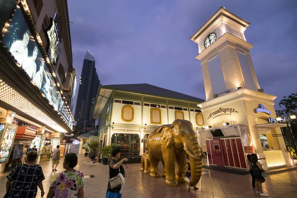 Tour Horloge Asiatique Riverfront Nightmarket Dans Ville Bangkok Thaïlande Thaïlande — Photo