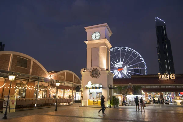 钟楼和大体河畔 Nightmarket 在泰国曼谷市的摩天轮 2017年11月 — 图库照片